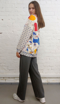 Худи "Слоны и жирафы", творчество нейросети по запросу: слоны и жирафы Сальвадора Дали в технике Василия Кандинского