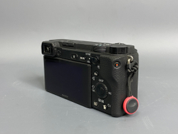 Sony A6400 Треснуто стекло видоискателя 1.500 кадров