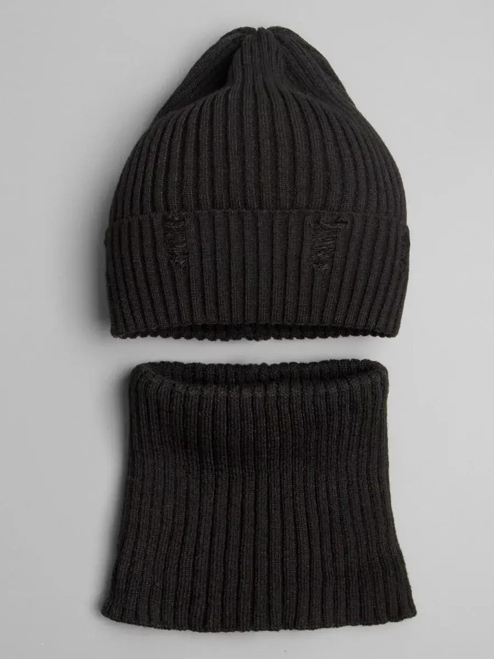 Шапка бини рваная осенняя и снуд