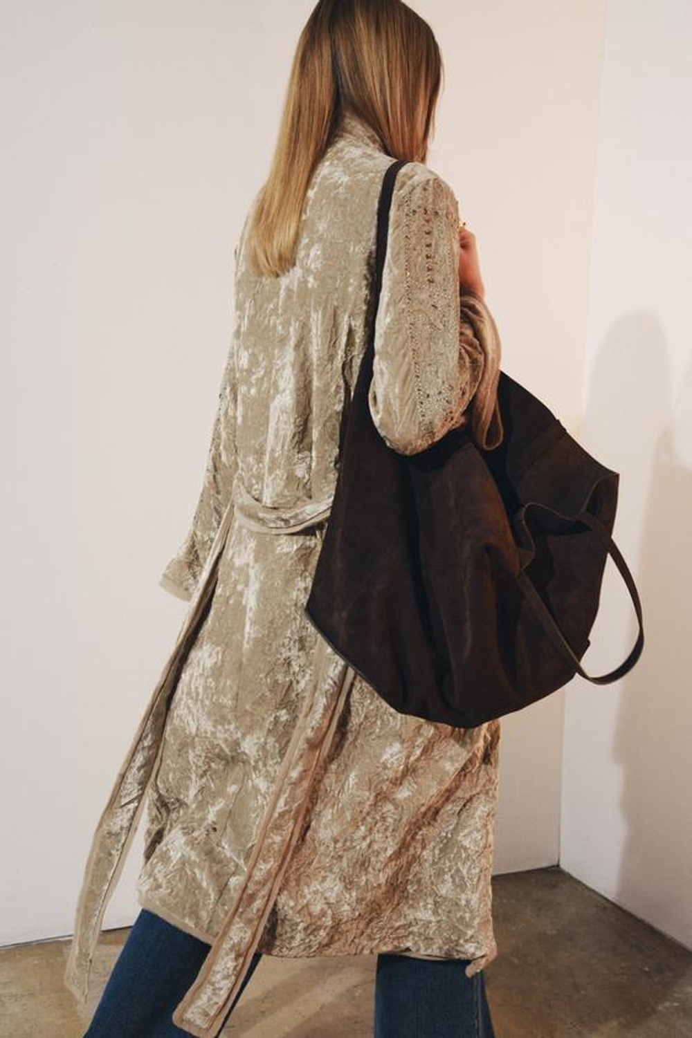 ZARA БАРХАТНОЕ КИМОНО С ВЫШИВКОЙ ZW COLLECTION LIMITED EDITION, ОХРА