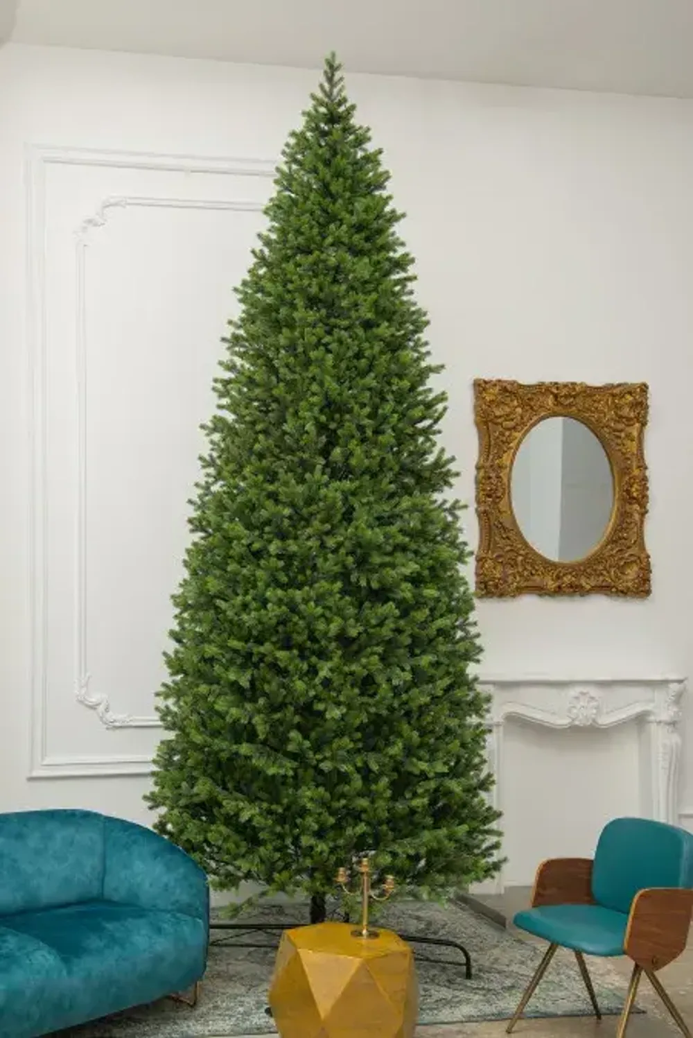 Елка с гирляндой 2в1 «Торжественная» (Литая хвоя) от 1,8 м до 4 м