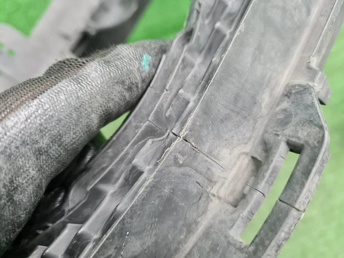 Решетка радиатора Mercedes E W213 (2016-2021) AMG