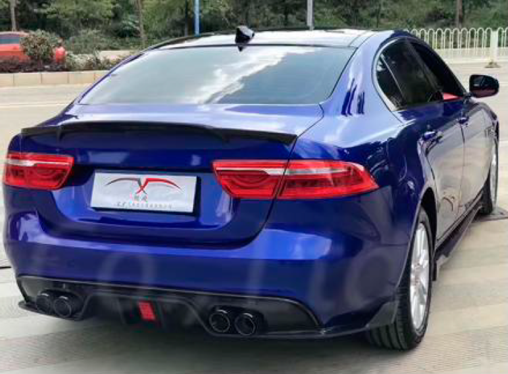 Карбоновый диффузор заднего бампера для Jaguar XE 2015-2020 Ягуар