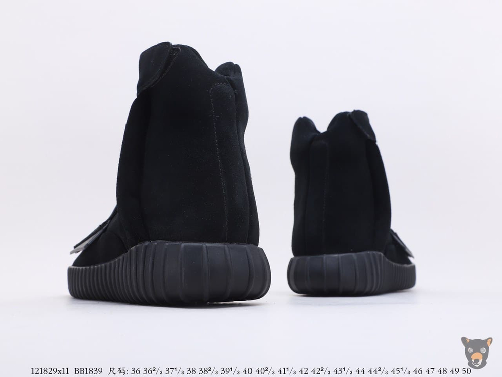 Кроссовки Yeezy Boost 750 "Triple Black"