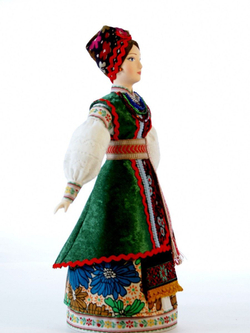 Кукла фарфоровая Украинка в праздничном костюме Киевской губернии