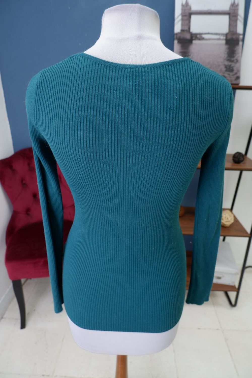 Джемпер Bestia стильный 40 размер