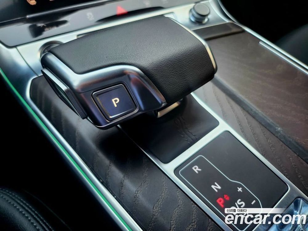 Audi A6 (C8) 40 TDI Premium (07.2023)