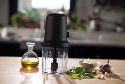 Измельчитель Moulinex Eco Respect AT80E810