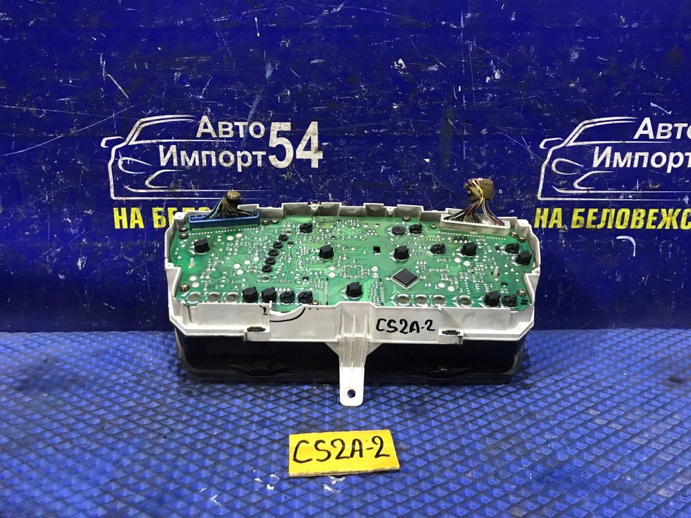 Щиток приборов MITSUBISHI LANCER 2002