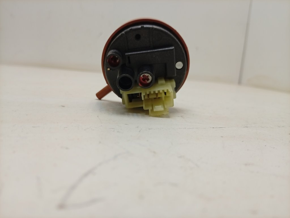 LFTA+5H1741 ктп11 Датчик уровня воды для посудомоечной машины Ariston Indesit 160024685.00 б/у