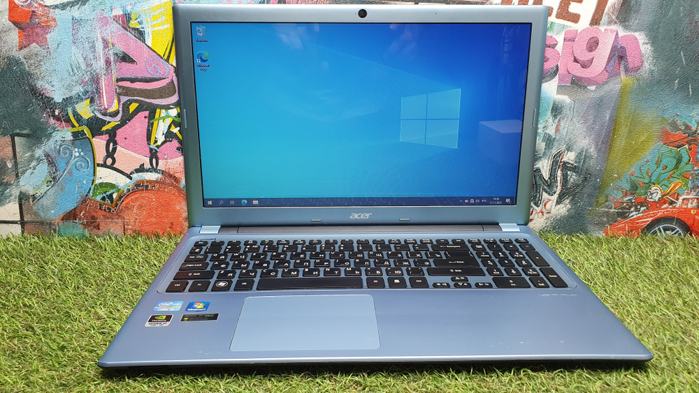 Ноутбук Acer i5/6 Gb/GT620M 1Gb