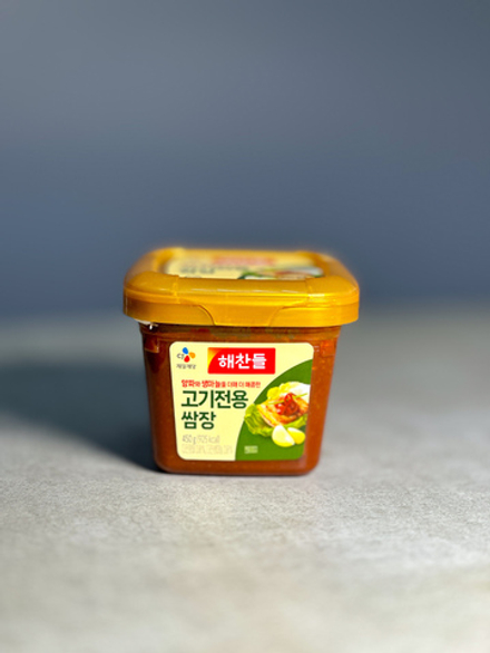 Паста соево-перцовая (для мяса) "CJ" 450г