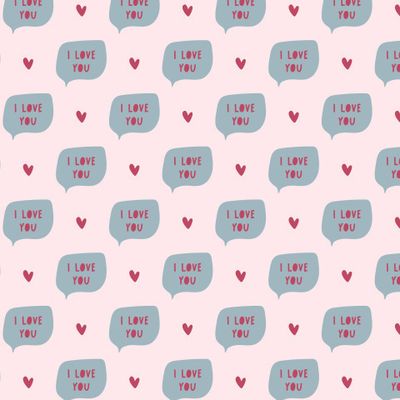 Принт с сердечками и надписью I love you