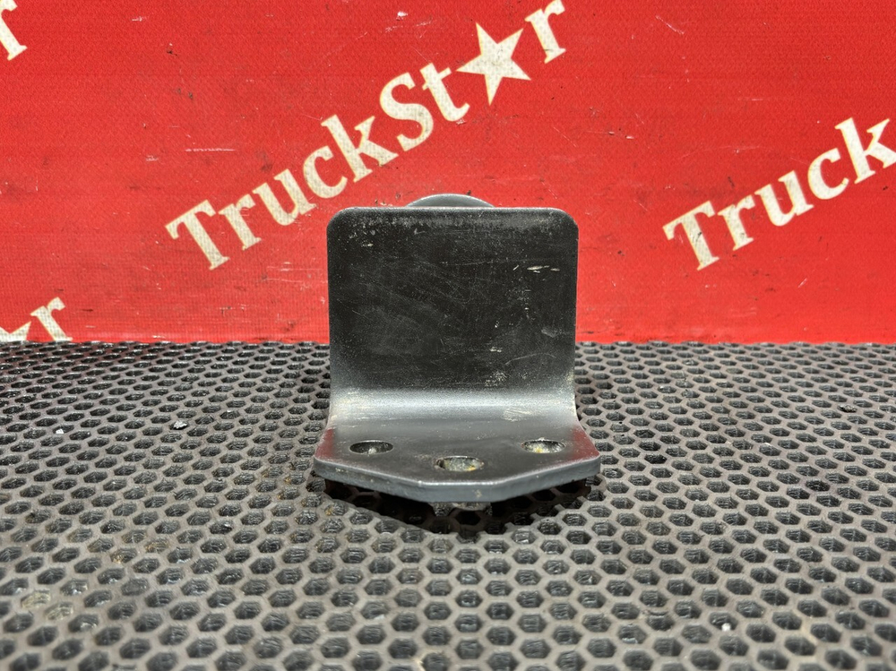 Отбойник рессоры передней 2023 год.