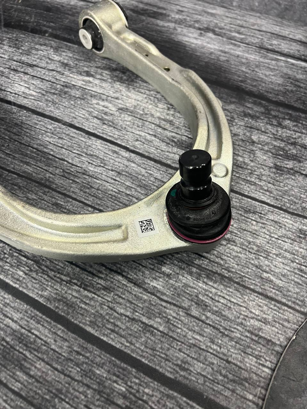 Рычаг подвески передний BMW 31106868530
