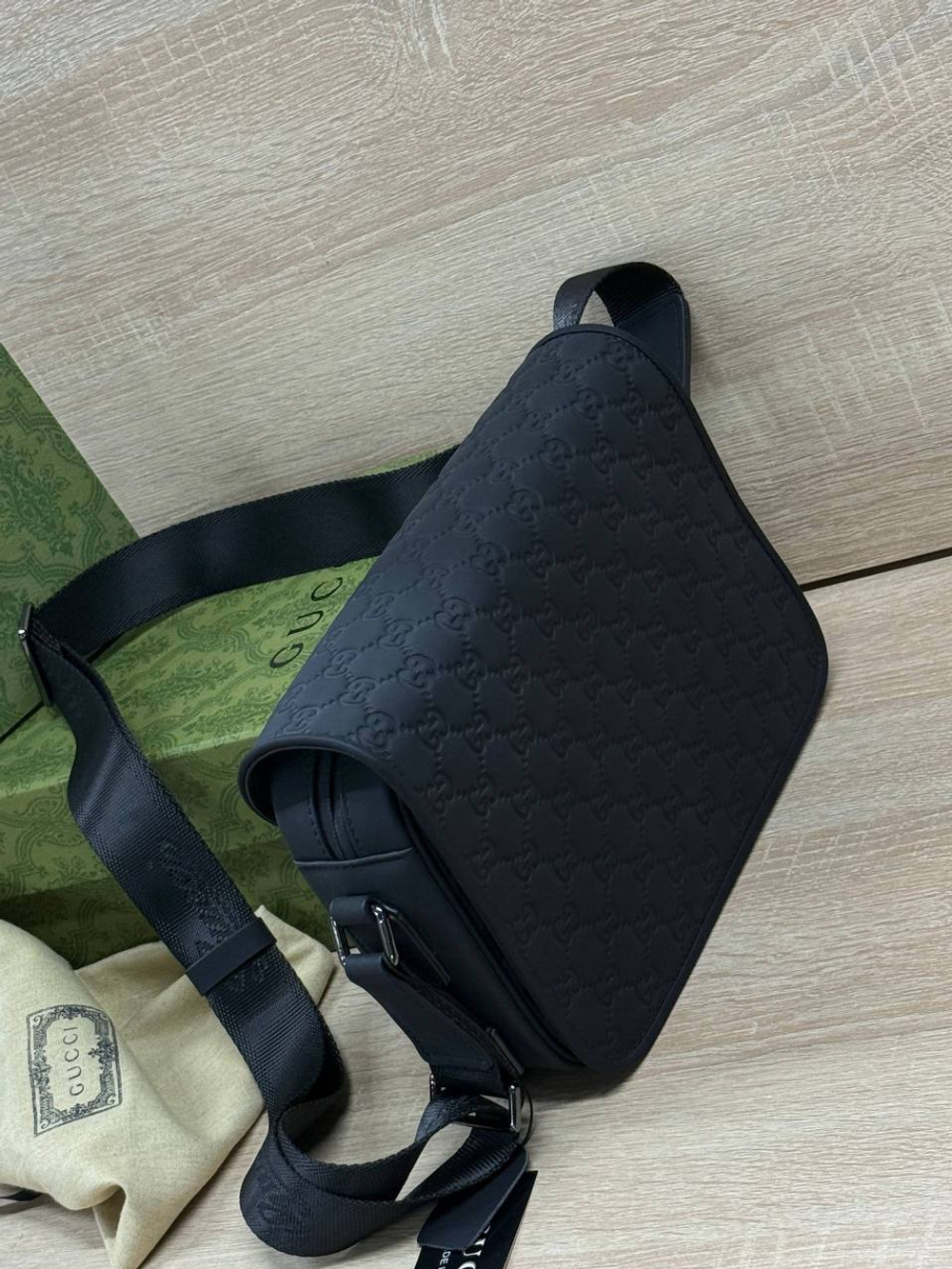 Сумка-мессенджер Gucci