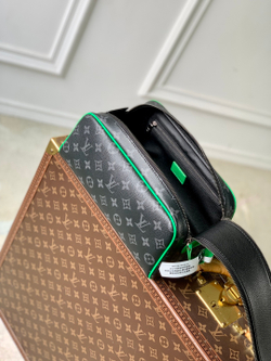 Louis Vuitton Dopp Kit Toilet Pouch