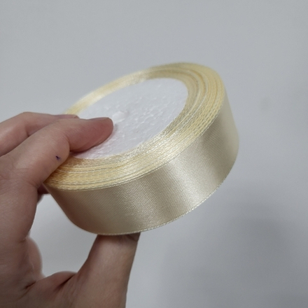 Лента атласная 25 мм Кремовая, 22 м