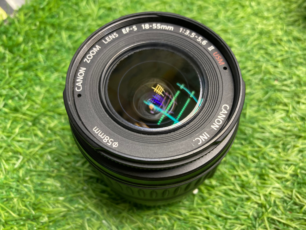 Canon 350D Kit 18-55mm 3.5-5.6 II USM (С дефектом)