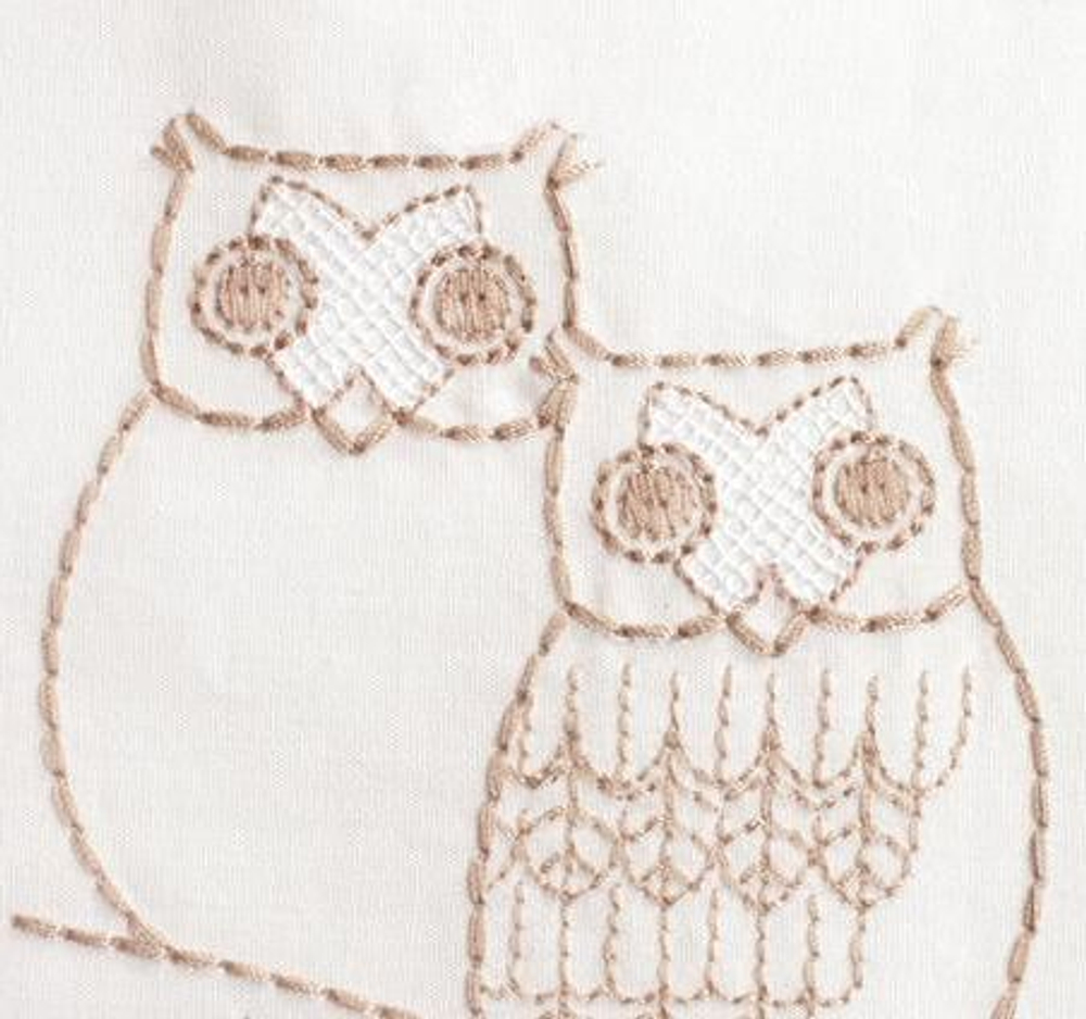 Бампер для детской кроватки Совята от Luxberry вышивка