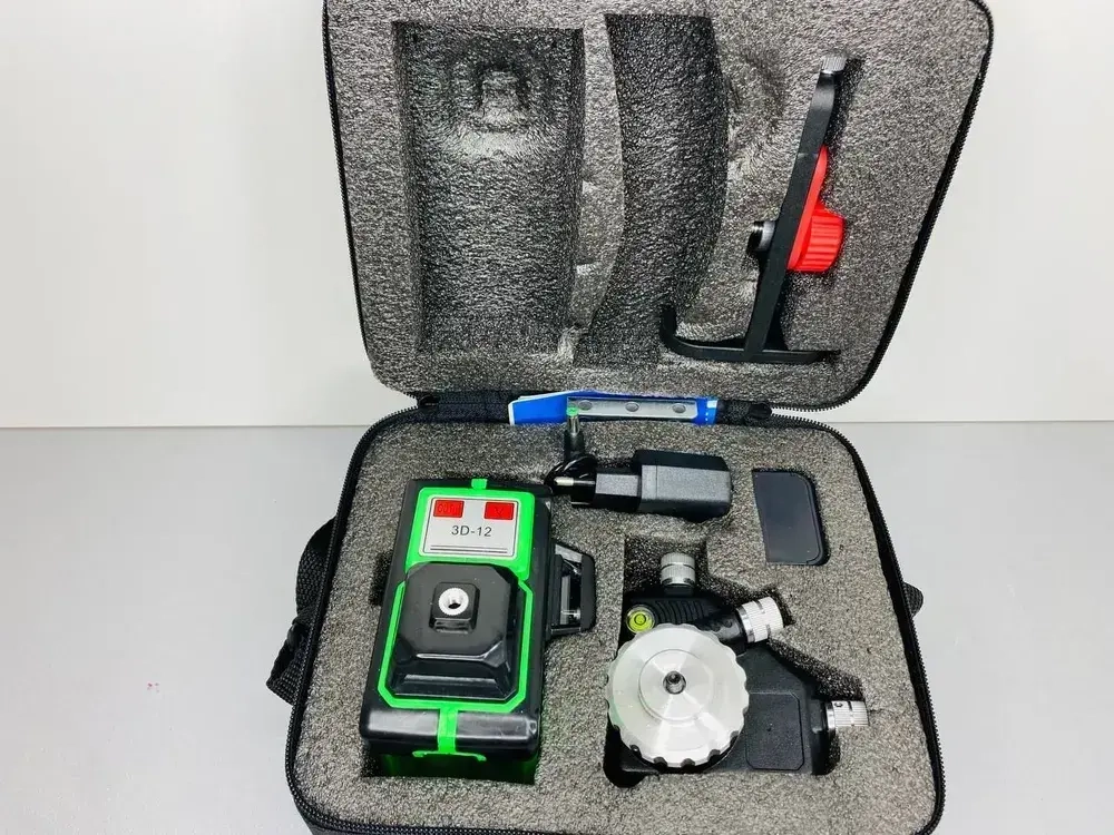 Лазерный уровень/нивелир Hilda 3D Хилда с магнитным креплением