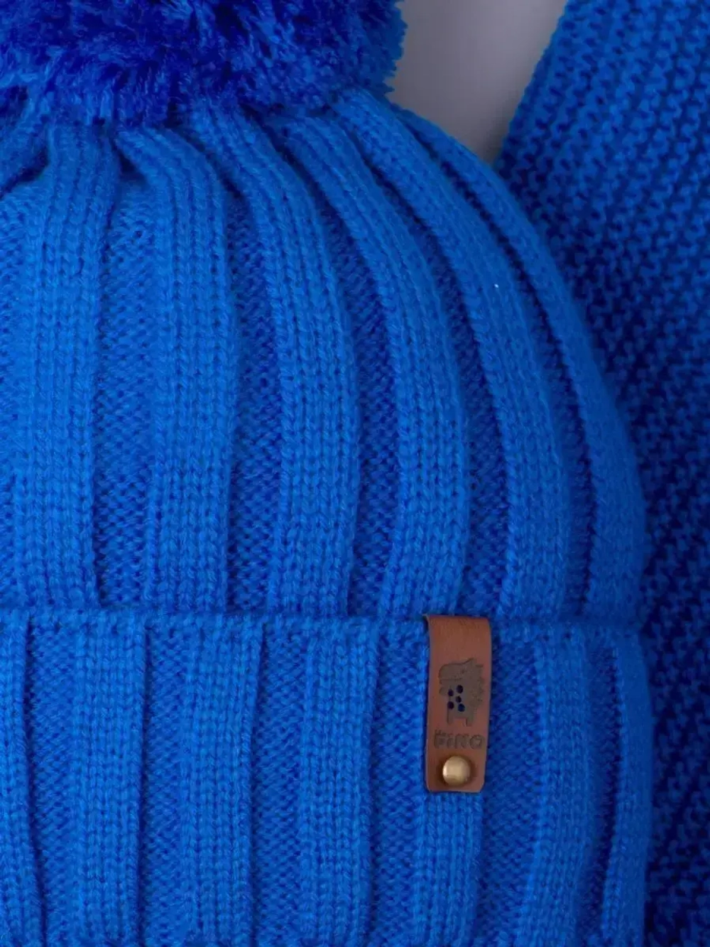 Шапка для мальчика со снудом осенняя