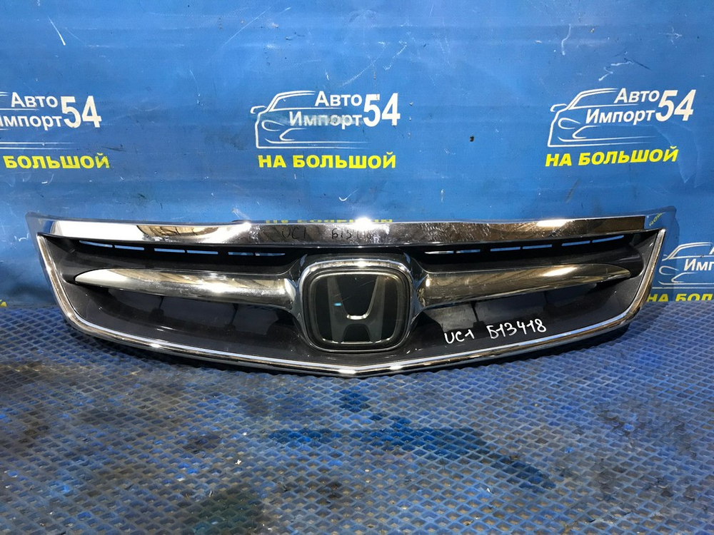 Решетка радиатора Honda INSPIRE 2005-2007