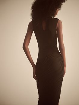 Платье макси из трикотажа с драпировкой