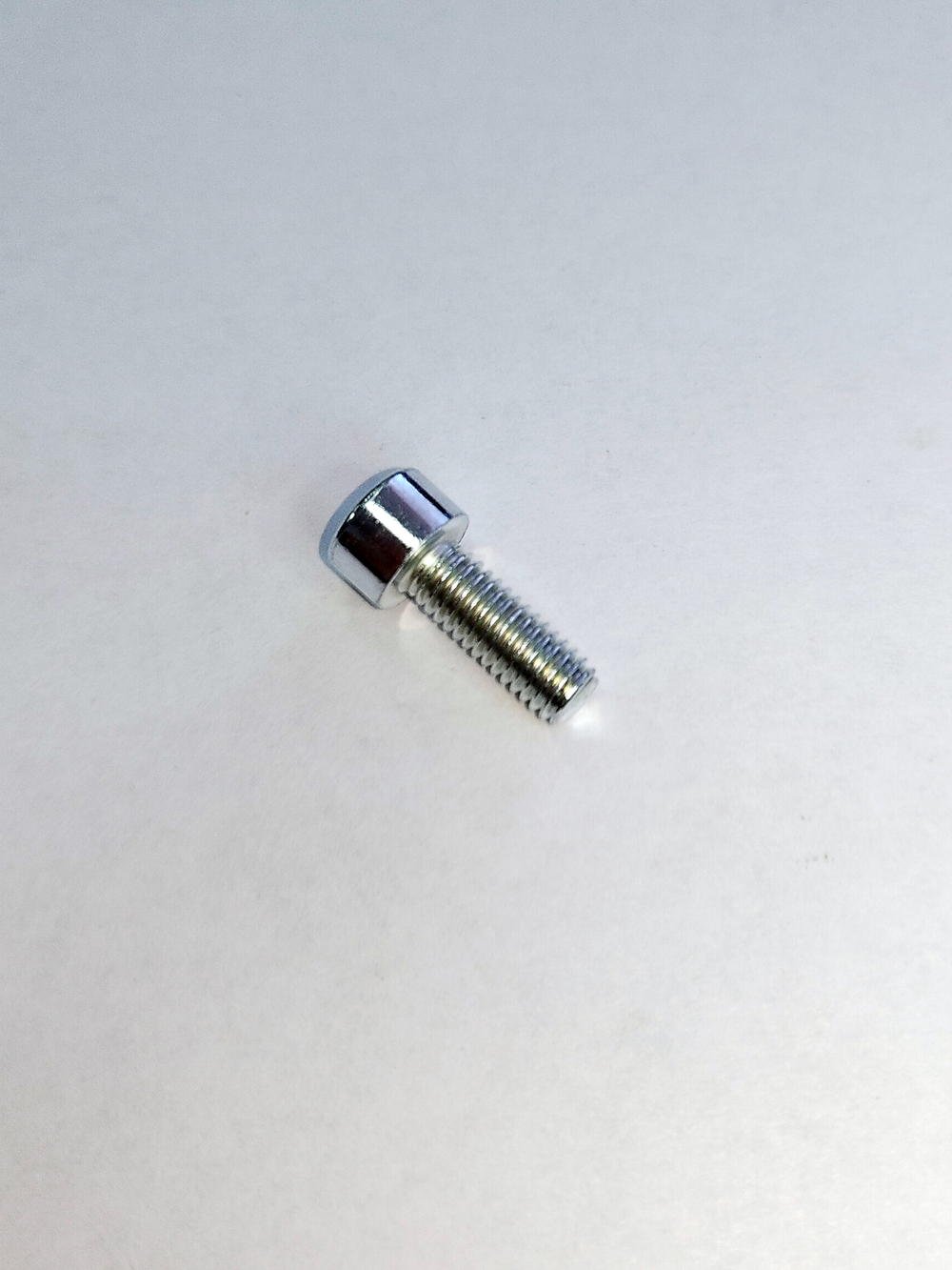 6х16 ОЦ. Винт П/Р с внут.шестигр. к.п.8.8 DIN912 (40 шт)