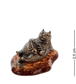 Народные промыслы AM- 368 Фигурка «Кот с рыбой» (латунь, янтарь)