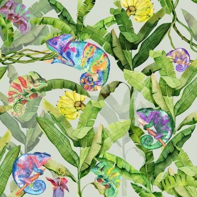 Хамелеоны в тропиках на сером