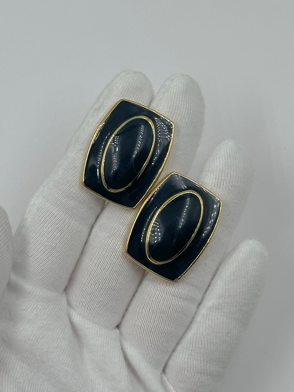 Серьги с тёмно-синей эмалью Monet