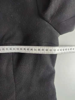 Пальто BENETTON строгое 40 размер