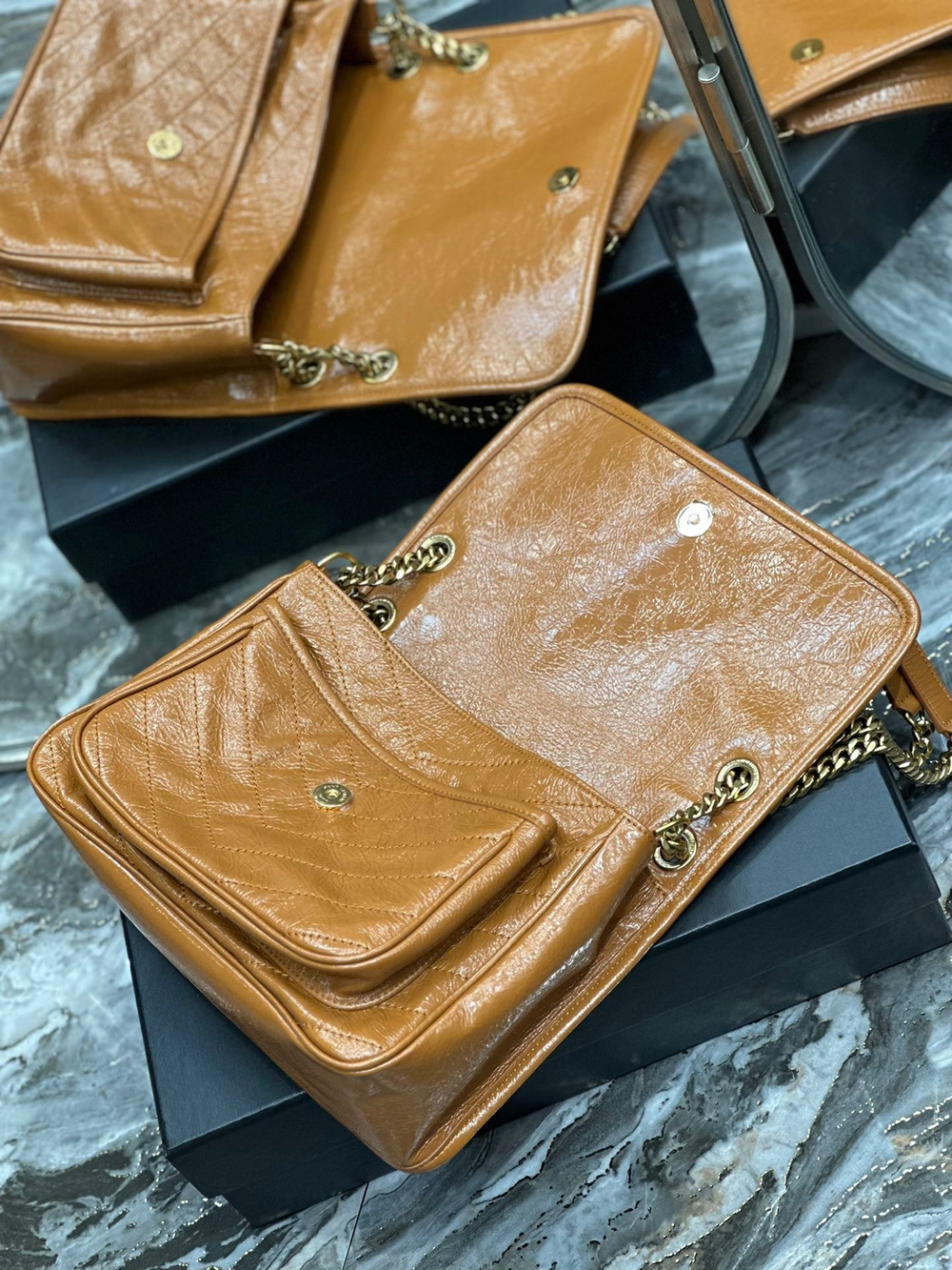 Saint Laurent Niki 28 cm