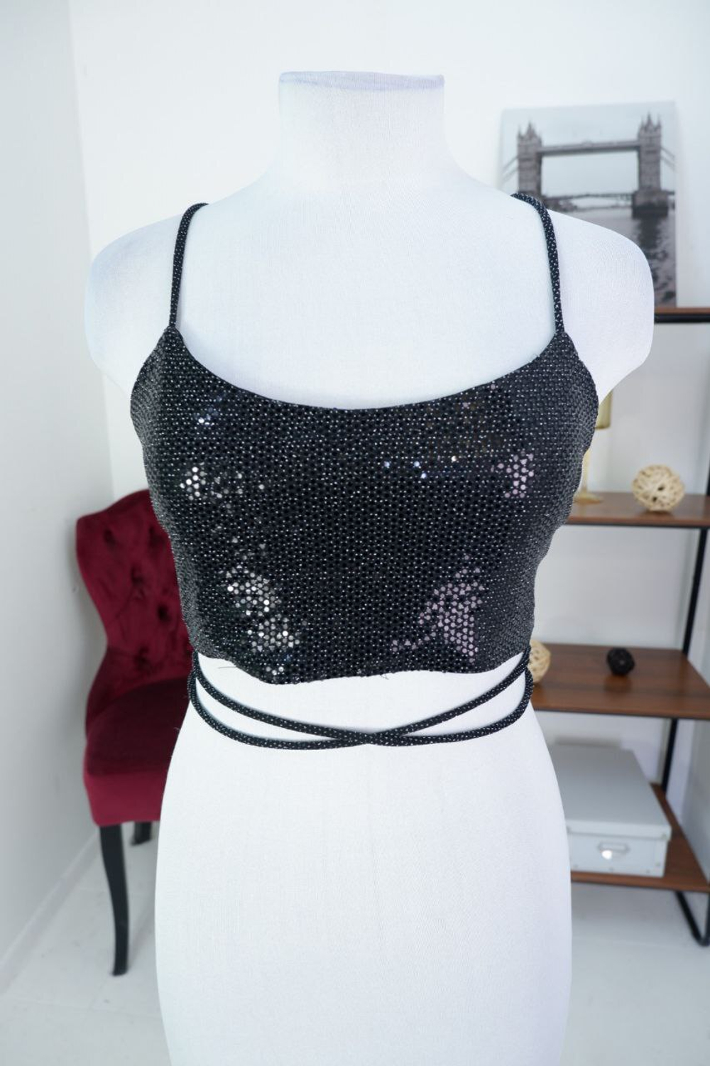 Топ INCITY для вечеринок или яркого образа 44 размер