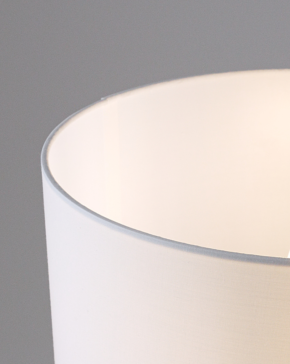 Лампа настольная Moderli V11598-1T Palma