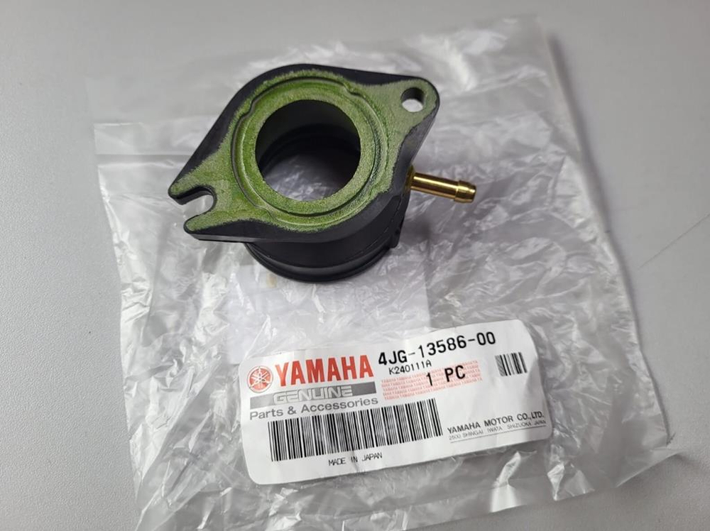 патрубок впускной Yamaha XT225 Serow 4JG-13586-00-00
