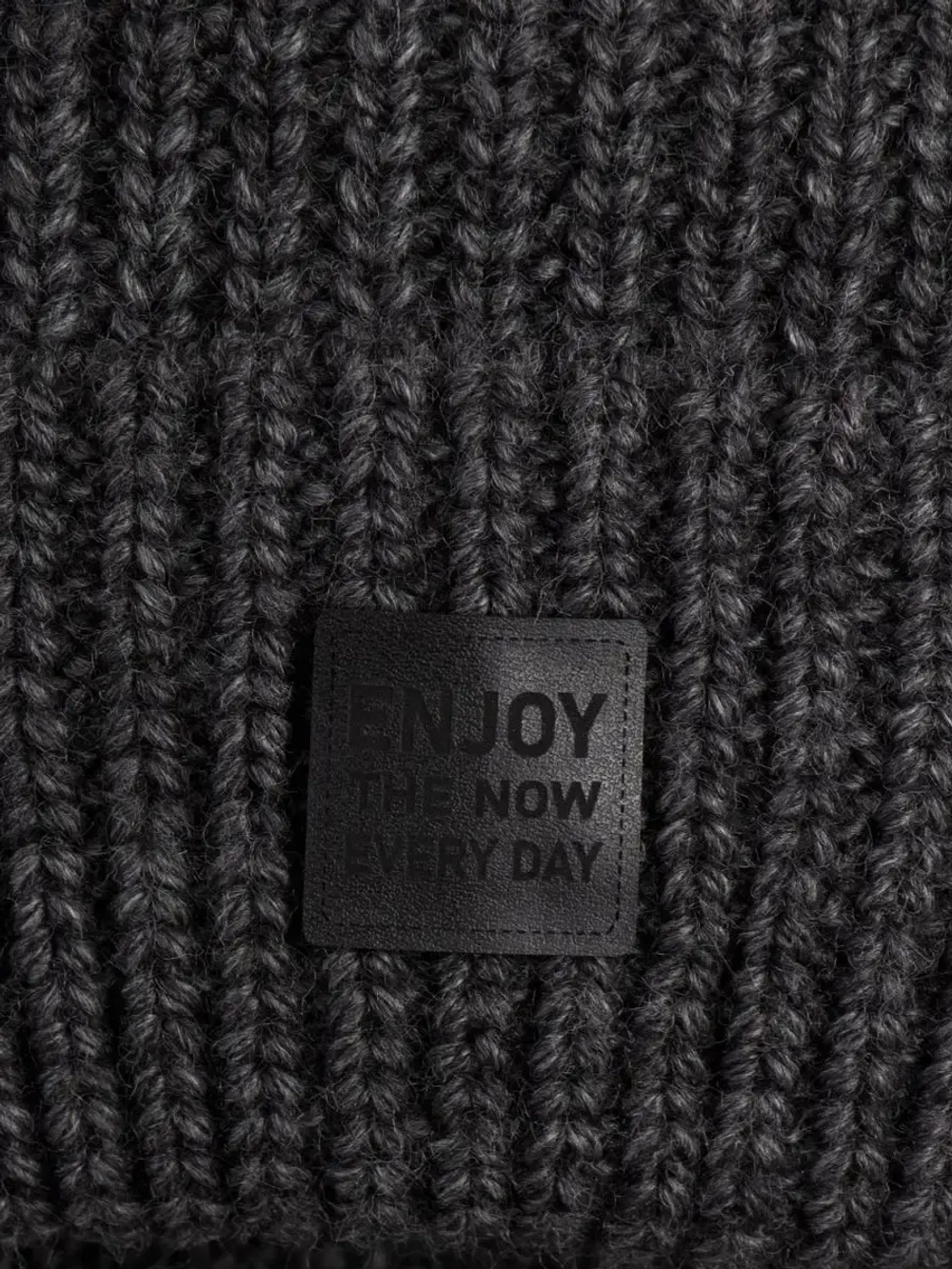 Шапка вязаная с ушками для детей