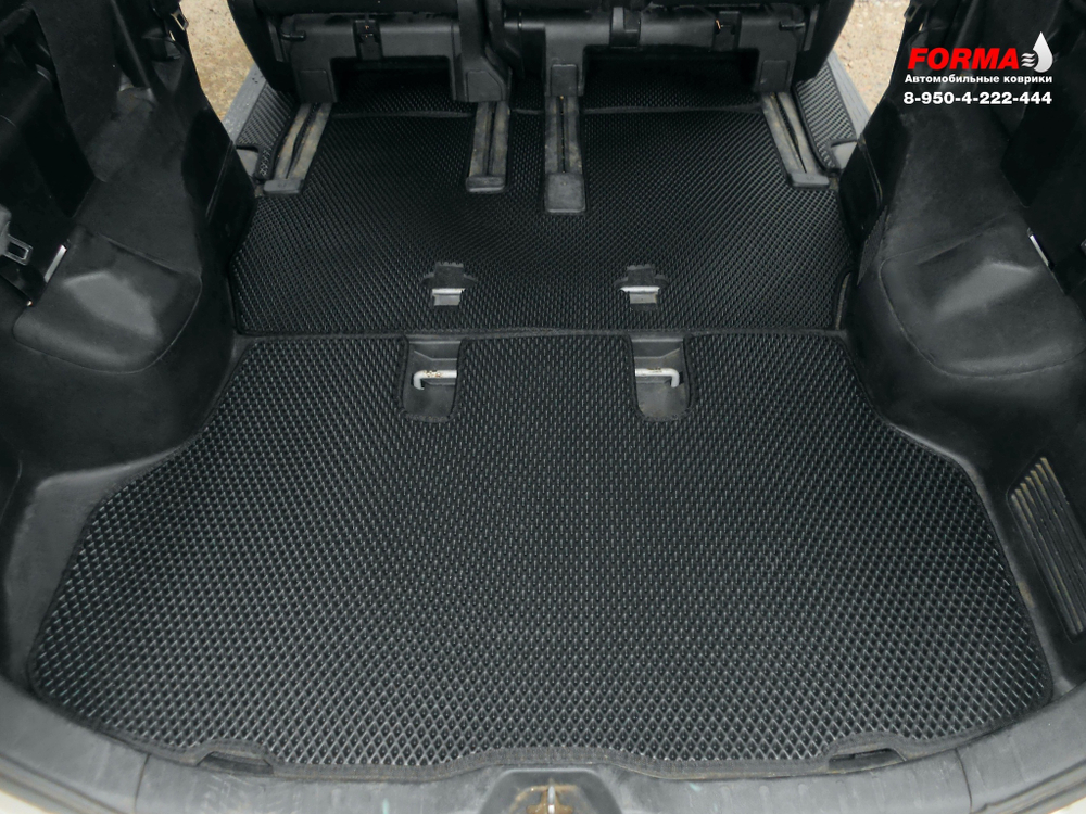 Toyota Voxy 3 поколение R80 (01.2014 - 06.2017-н.в.) комплектация без прохода