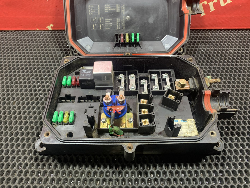 Блок предохранителей 2023г.