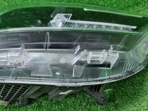 Фара правая Chery Tiggo 8 Pro (2021-н.в.) LED