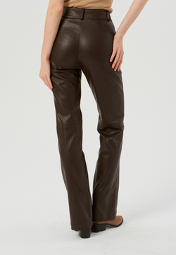 Брюки женские из экокожи коричневые
