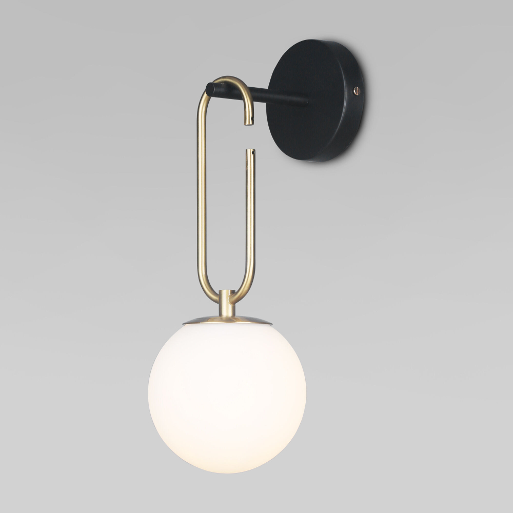 Настенный светильник Riche 70143 черный