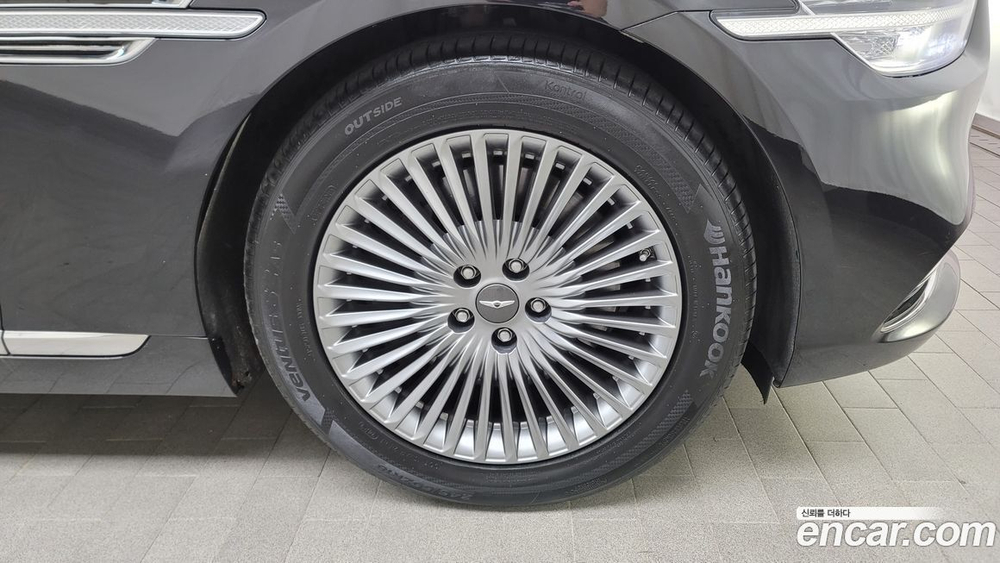 Genesis G90 3.8 AWD (05.2020)