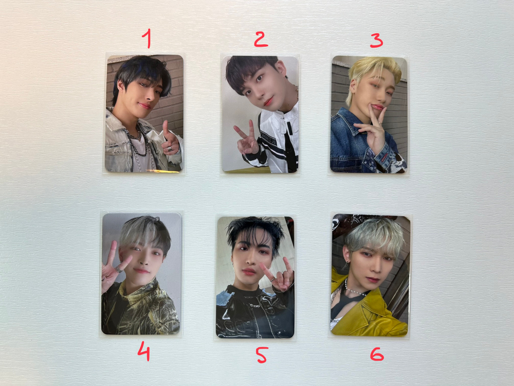 Фотокарты ATEEZ - THE WORLD EP.1 : MOVEMENT (apple music)