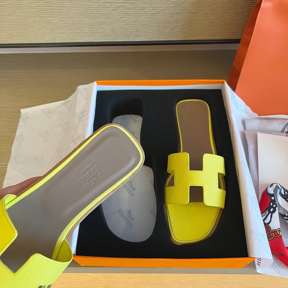Hermes Oran Sandal