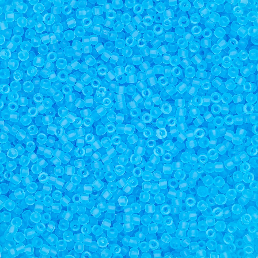 Японский бисер TOHO Round 15/0 (№3F), прозрачный матовый
