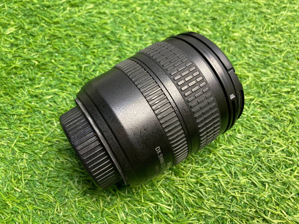 Nikon 18-70mm 3.5-4.5G ED-IF AF-S DX Zoom Nikkor