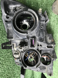 Фара правая Nissan Terrano D10 (2014-2022) галоген