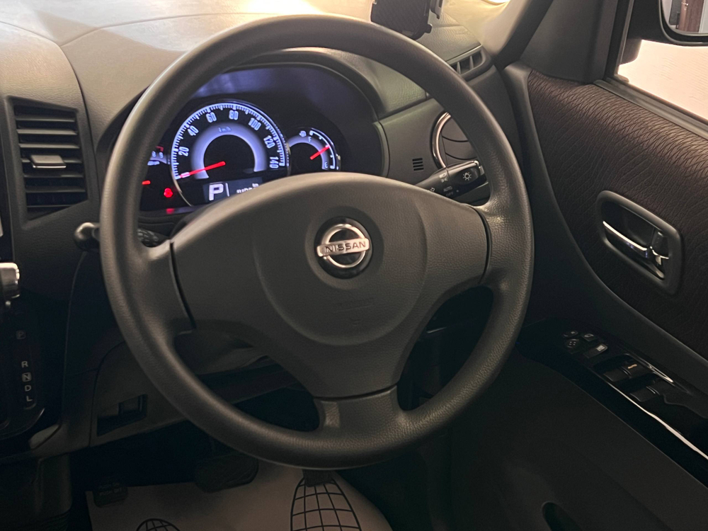 Nissan Roox, 2012 год